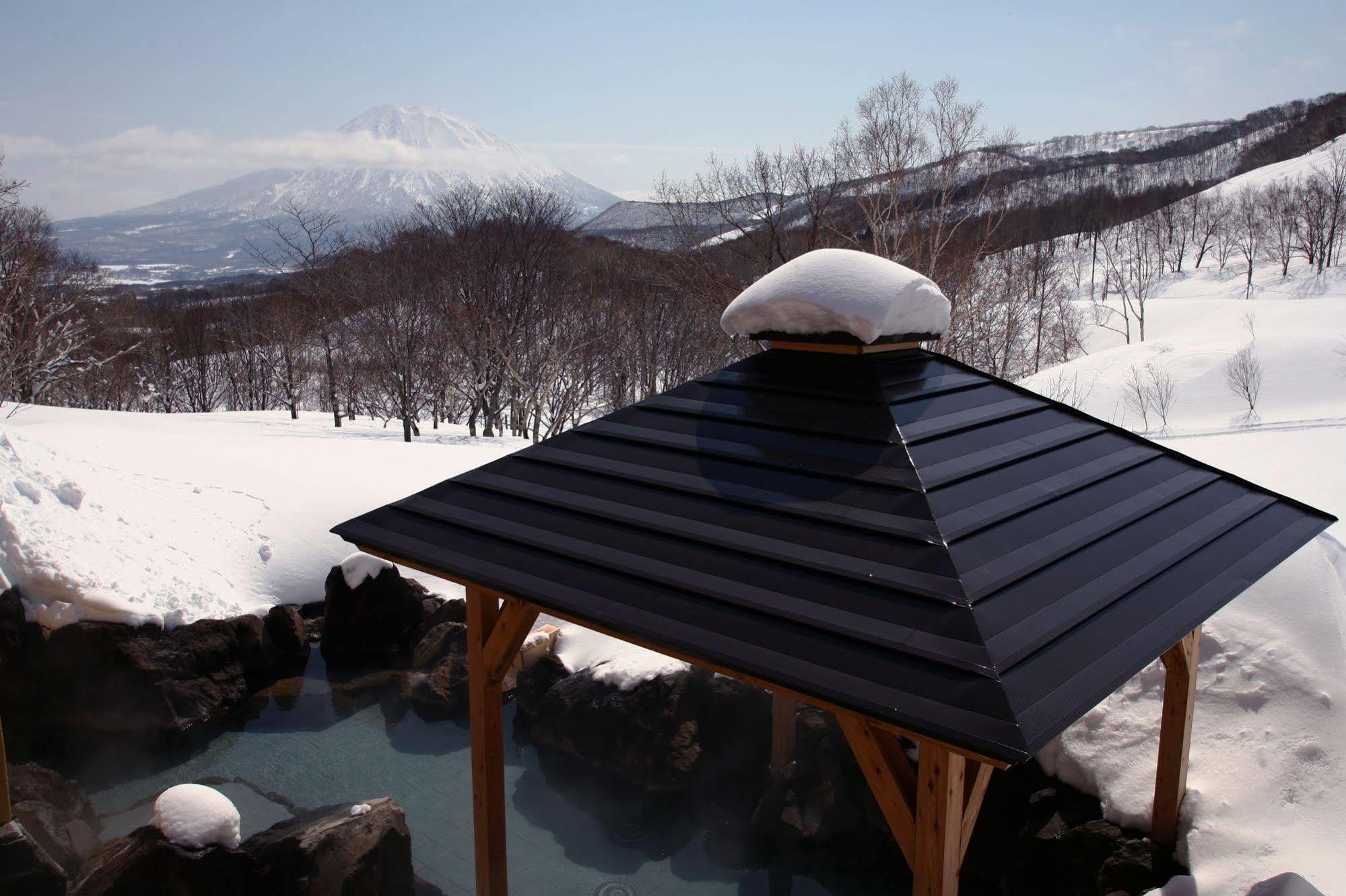 Niseko Weiss Hotel Kutchan Extérieur photo